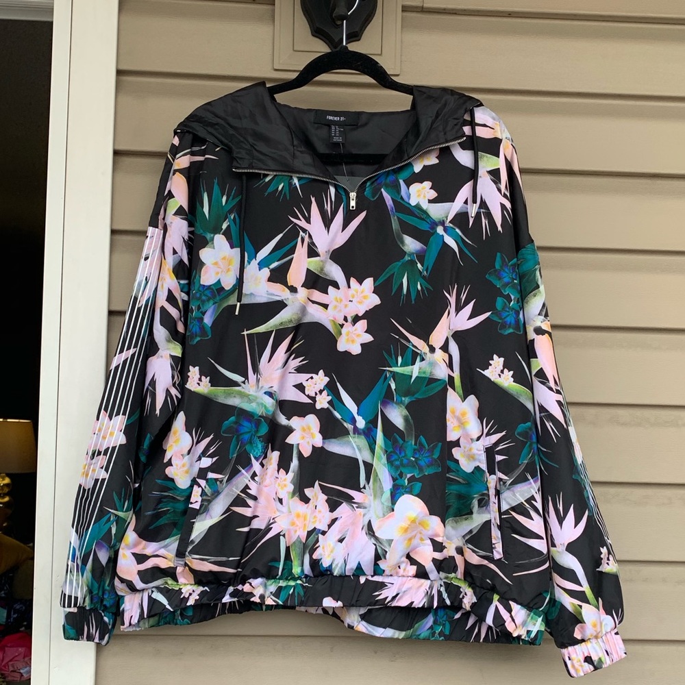 NWT Forever 21 Plus Floral Windbreaker